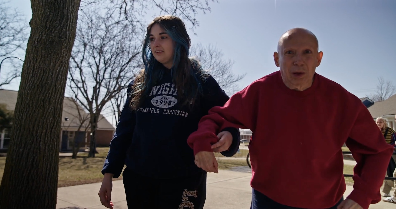 East Palestine student providing support